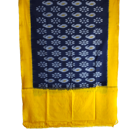 Eternal Beauty Handwoven Pochampally Ikat Silk Dupatta with Zari Elegance