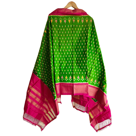 Eternal Beauty Handwoven Pochampally Ikat Silk Dupatta with Zari Elegance