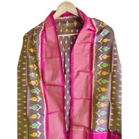 Eternal Beauty Handwoven Pochampally Ikat Silk Dupatta with Zari Elegance