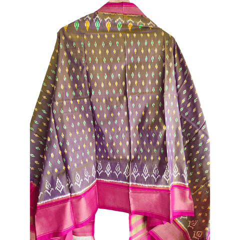 Eternal Beauty Handwoven Pochampally Ikat Silk Dupatta with Zari Elegance