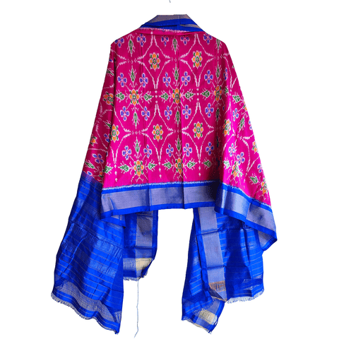 Eternal Beauty Handwoven Pochampally Ikat Silk Dupatta with Zari Elegance