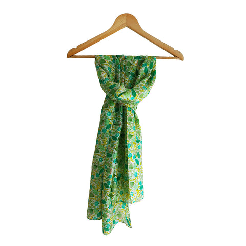 Light & Breezy Floral Print Scarf: A Touch of Spring Anytime