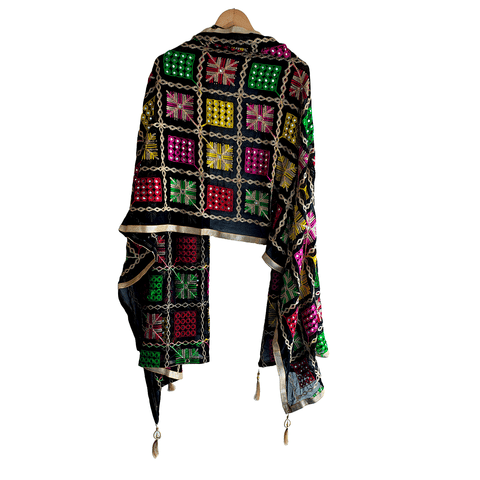 Kutch Embroidery Desigen Ludo Style Function Dupatta Size W 110 Cm X L 220 Cm